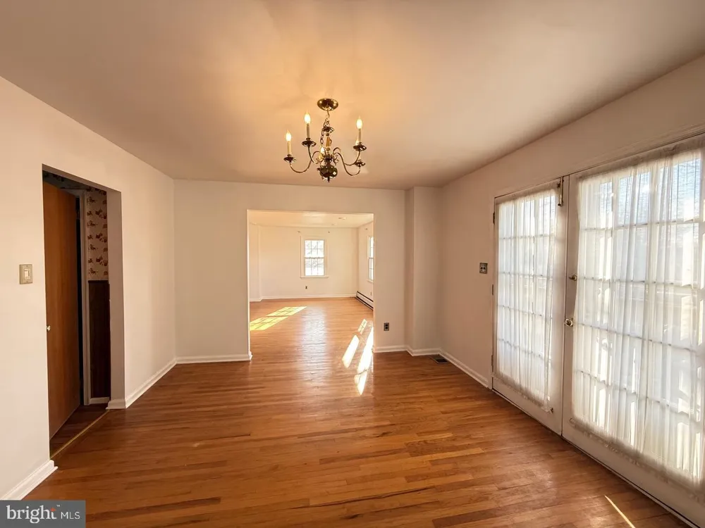 338 REES DRIVE King Of Prussia, PA 19406