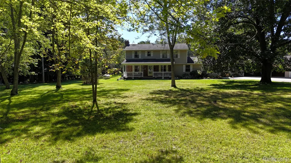 8245 Kier Road Springfield Charter Township, MI 48348