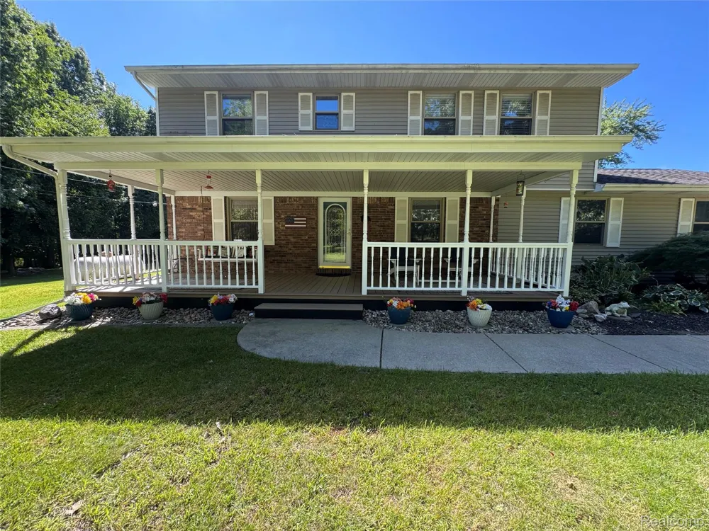 8245 Kier Road Springfield Charter Township, MI 48348