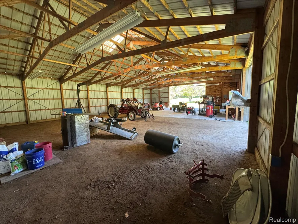 8245 Kier Road Springfield Charter Township, MI 48348
