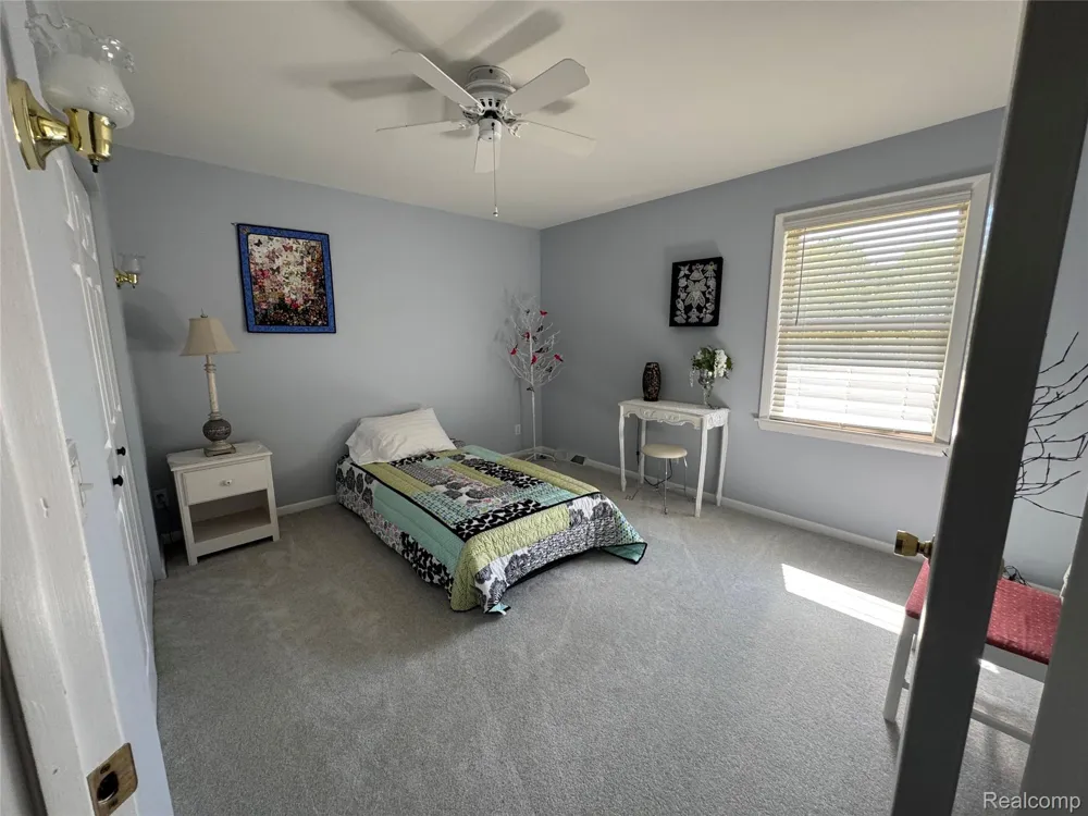 8245 Kier Road Springfield Charter Township, MI 48348