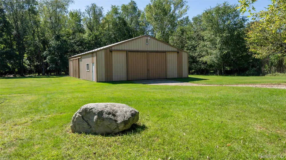 8245 Kier Road Springfield Charter Township, MI 48348