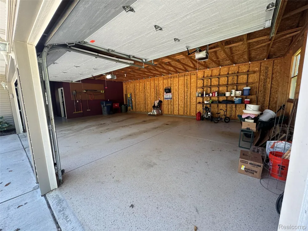 8245 Kier Road Springfield Charter Township, MI 48348