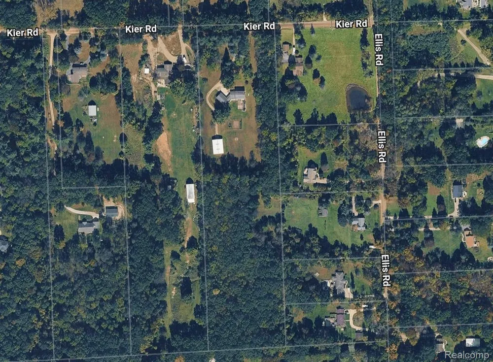 8245 Kier Road Springfield Charter Township, MI 48348