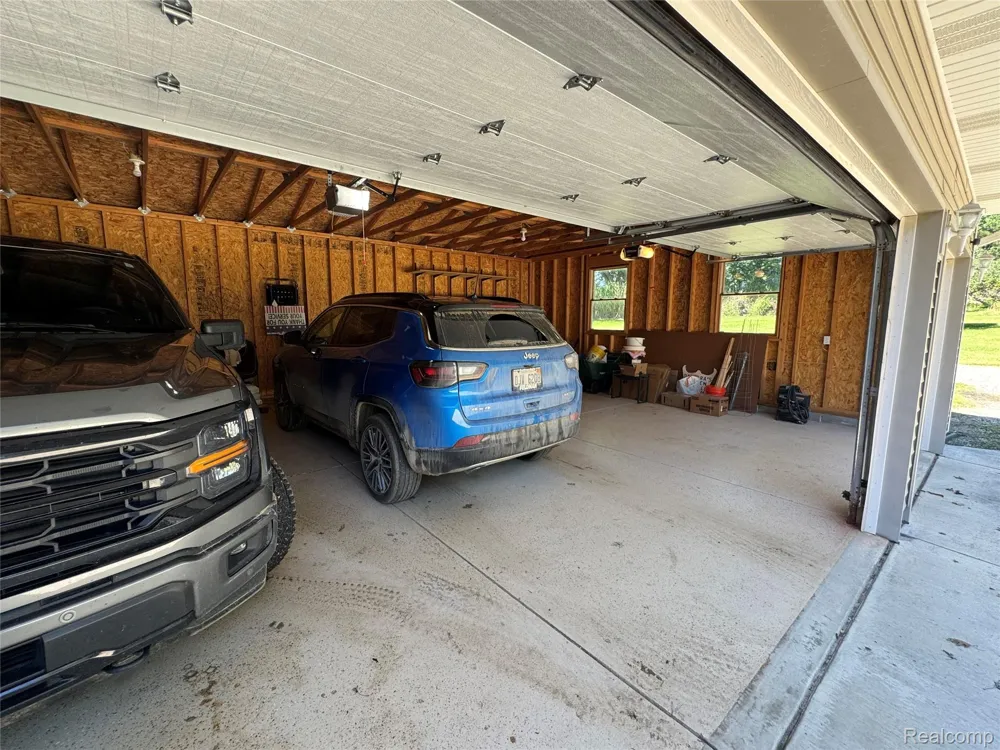 8245 Kier Road Springfield Charter Township, MI 48348