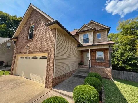 2720 Arthurs Ct
