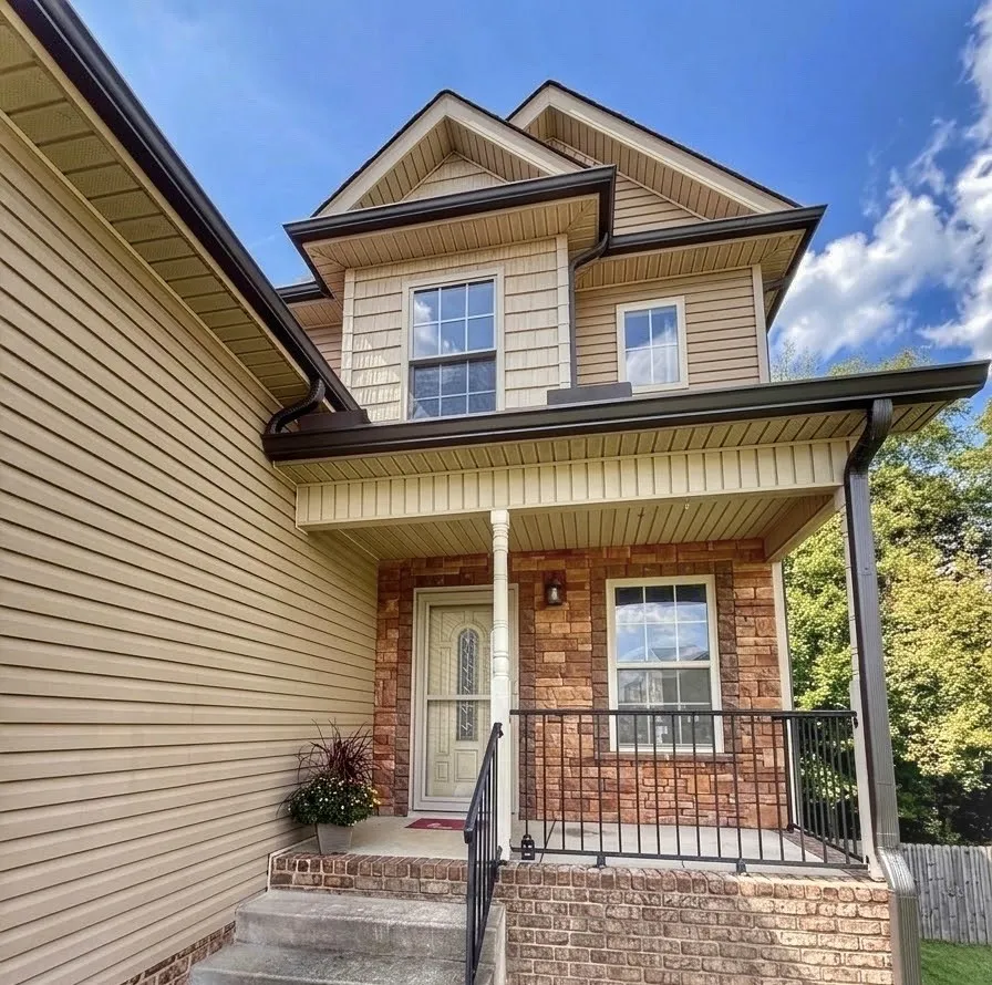 2720 Arthurs Ct Clarksville, TN 37040