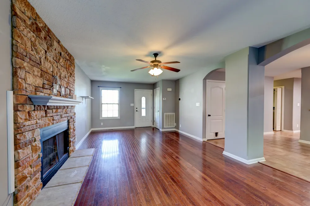 2720 Arthurs Ct Clarksville, TN 37040