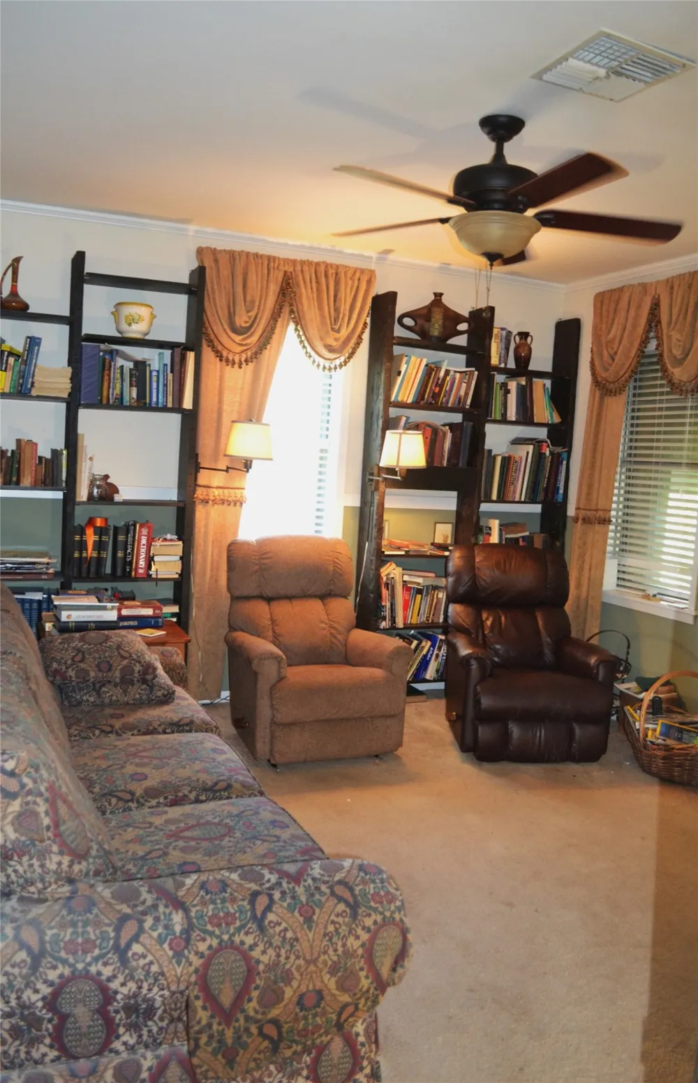 216 Louisiana Street Belcher, LA 71004