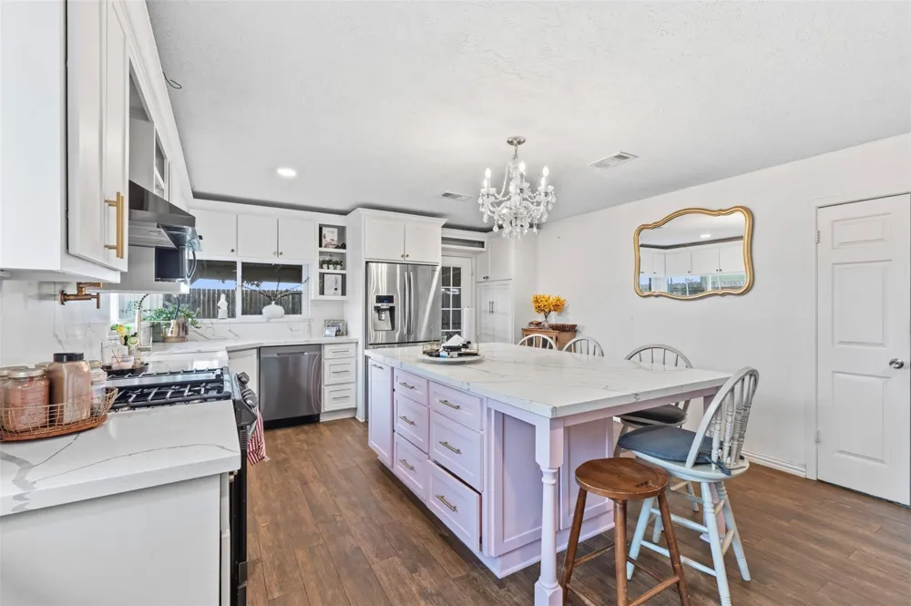 8515 Twisting Vine Lane Houston, TX 77040