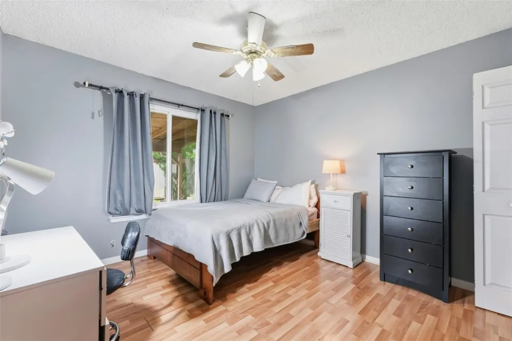 8515 Twisting Vine Lane Houston, TX 77040