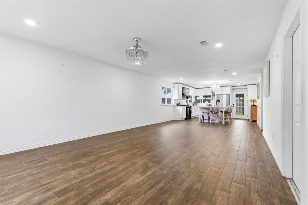 8515 Twisting Vine Lane Houston, TX 77040
