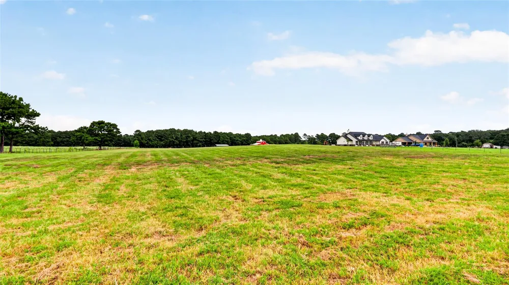 6111 County Road 344 Navasota, TX 77868