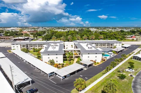 708 TAMIAMI TRAIL S #317