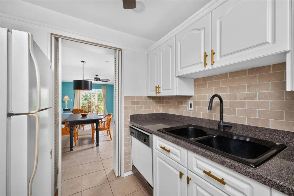 708 TAMIAMI TRAIL S #317 Venice, FL 34285