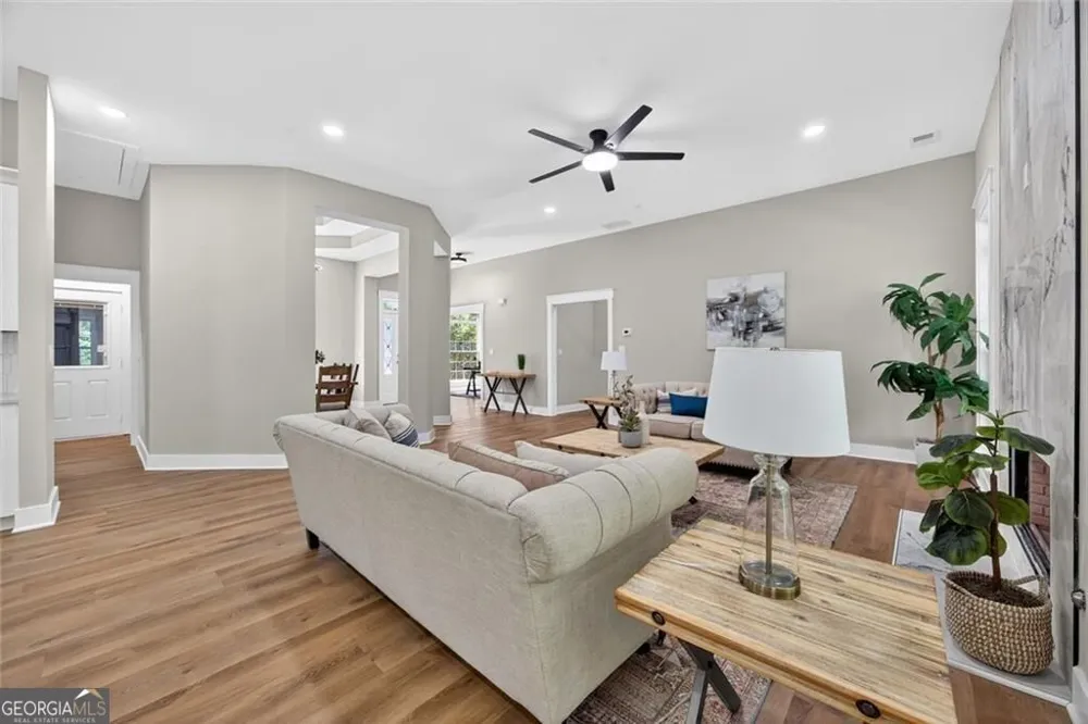 8828 Patricia Rose Douglasville, GA 30134