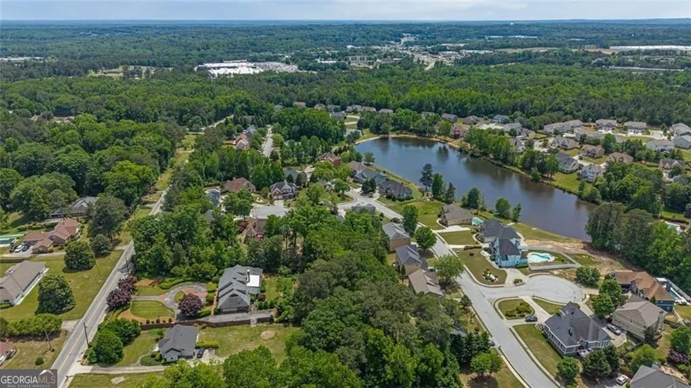 8828 Patricia Rose Douglasville, GA 30134