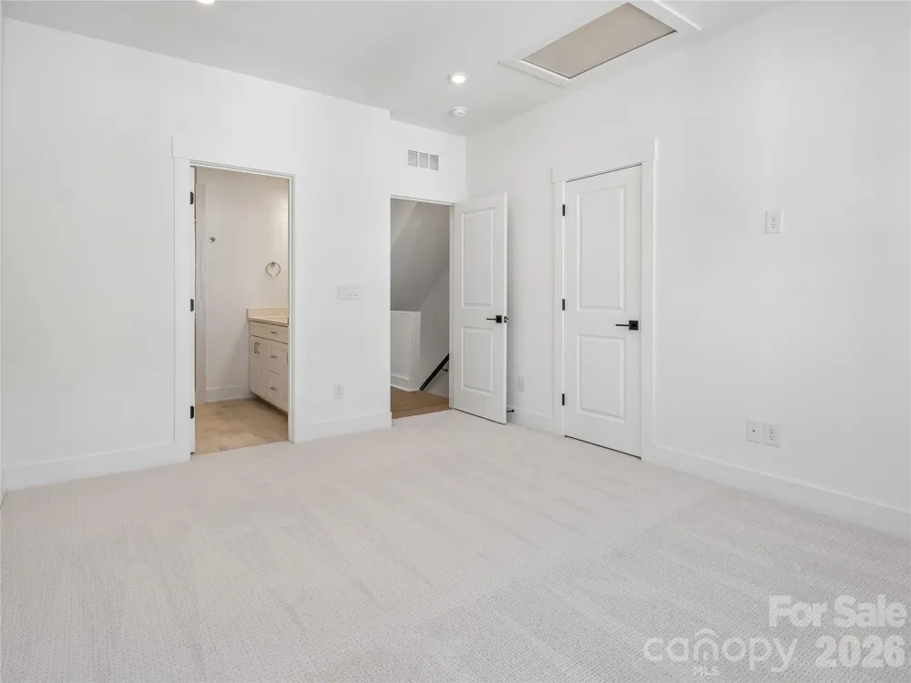 3708 S Tryon Street Charlotte, NC 28217