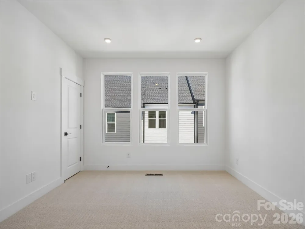 3708 S Tryon Street Charlotte, NC 28217