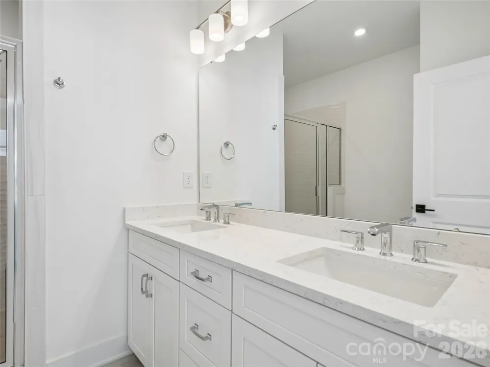 3708 S Tryon Street Charlotte, NC 28217