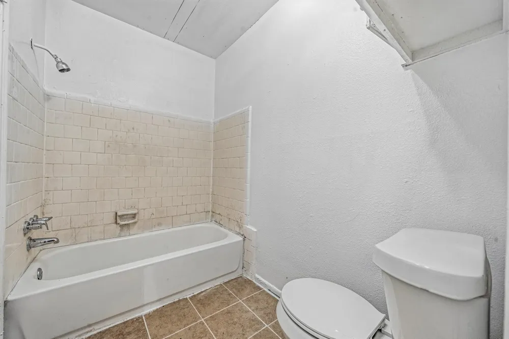 12054 Beechnut Street Houston, TX 77072