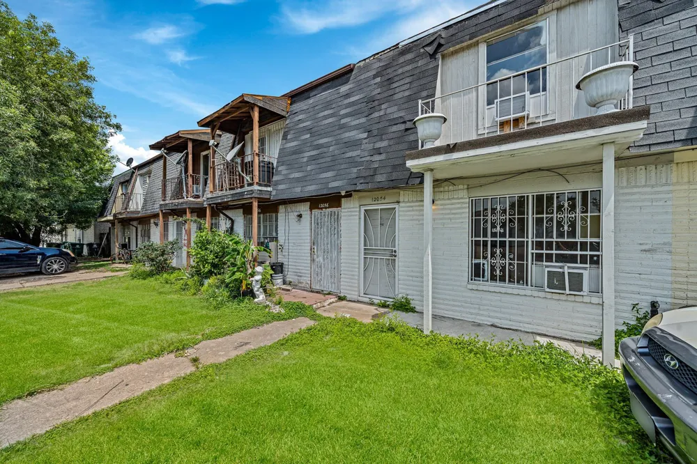 12054 Beechnut Street Houston, TX 77072