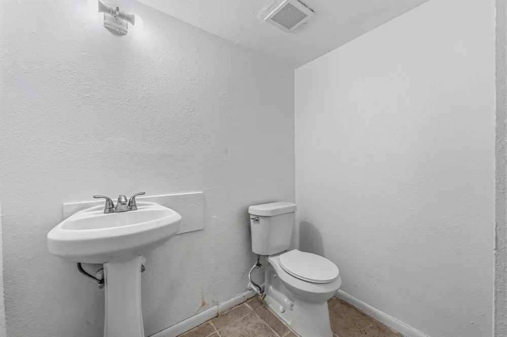 12054 Beechnut Street Houston, TX 77072