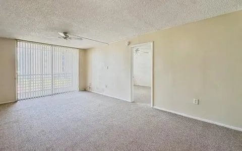 14195 SW 87th Street #Apt b207 Miami, FL 33183