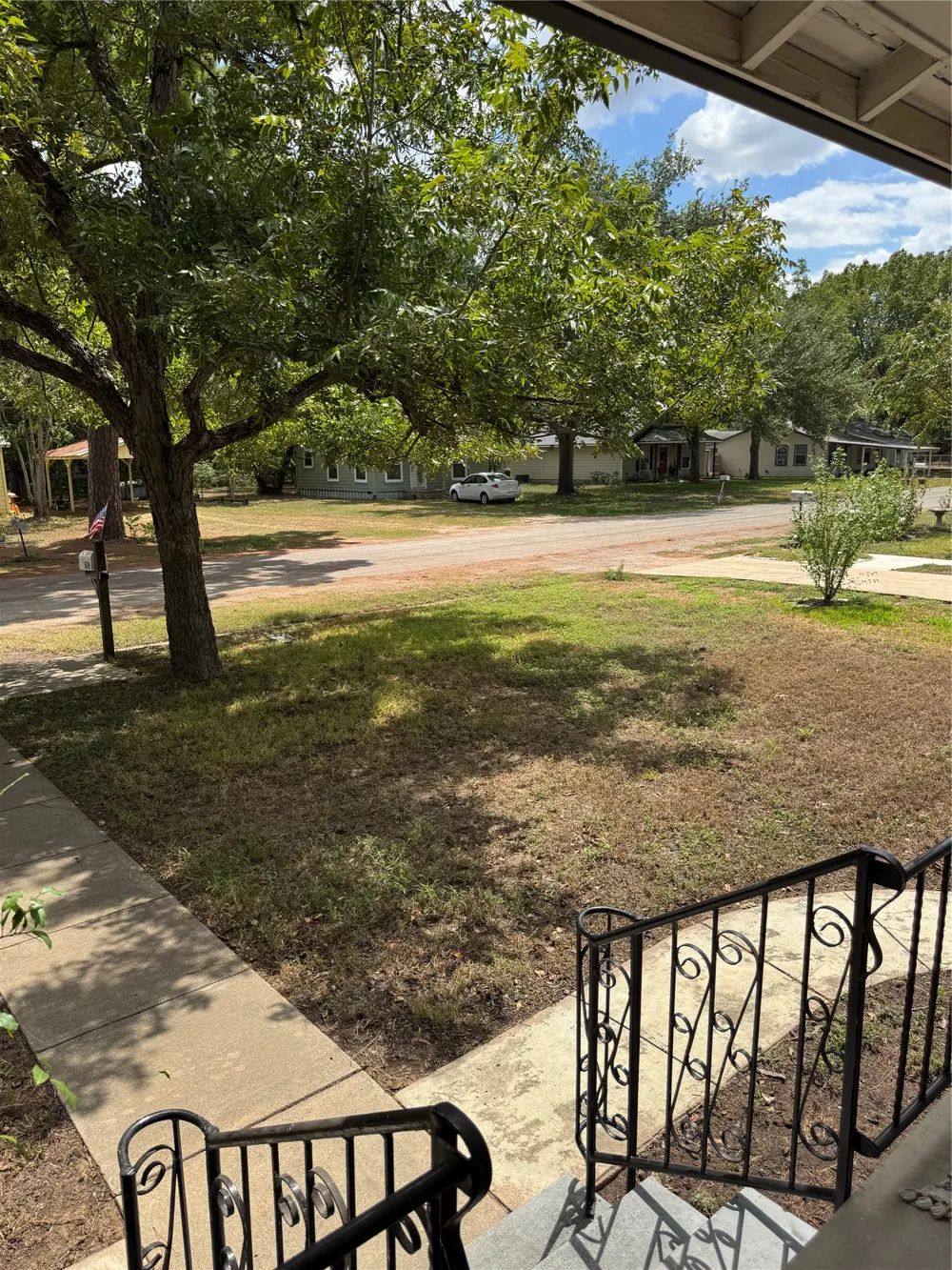 509 Whitehead Street Smithville, TX 78957