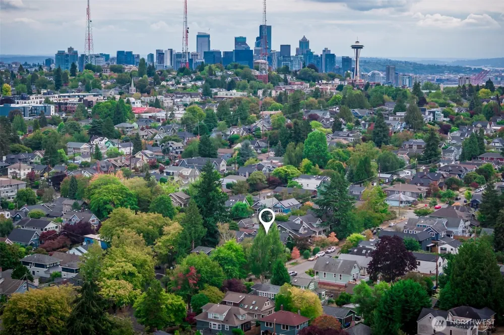 2428 5th Avenue W Seattle, WA 98119