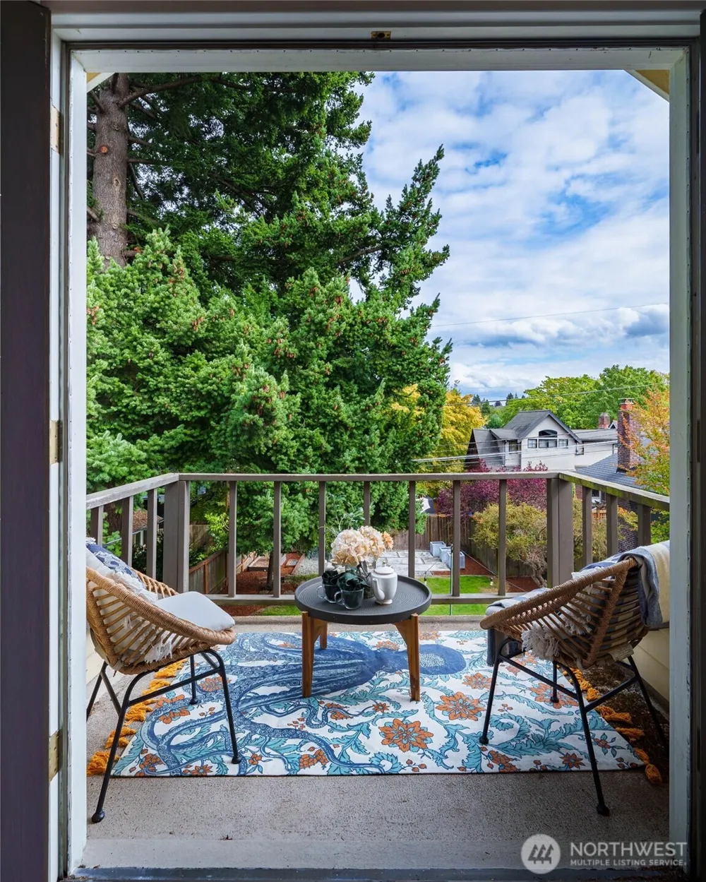 2428 5th Avenue W Seattle, WA 98119