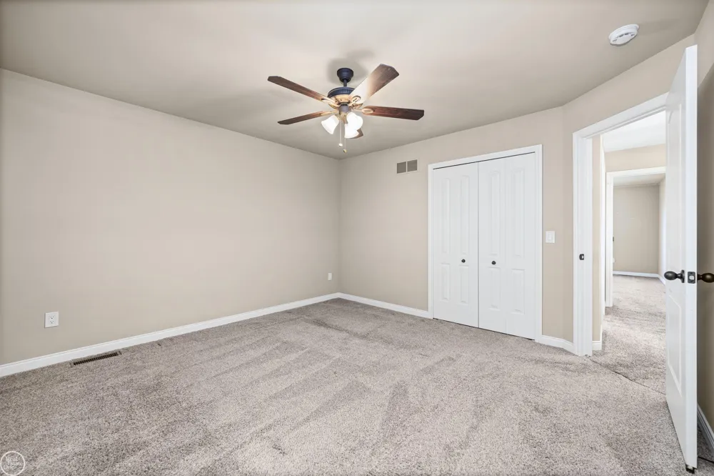 21961 Pinder Court Macomb Township, MI 48044