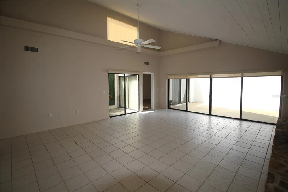 390 S WOODLANDS DRIVE Oldsmar, FL 34677