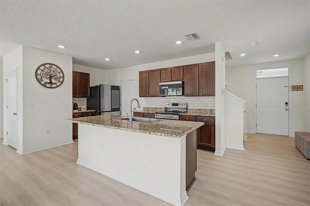 32664 DASHEL PALM LANE Wesley Chapel, FL 33543