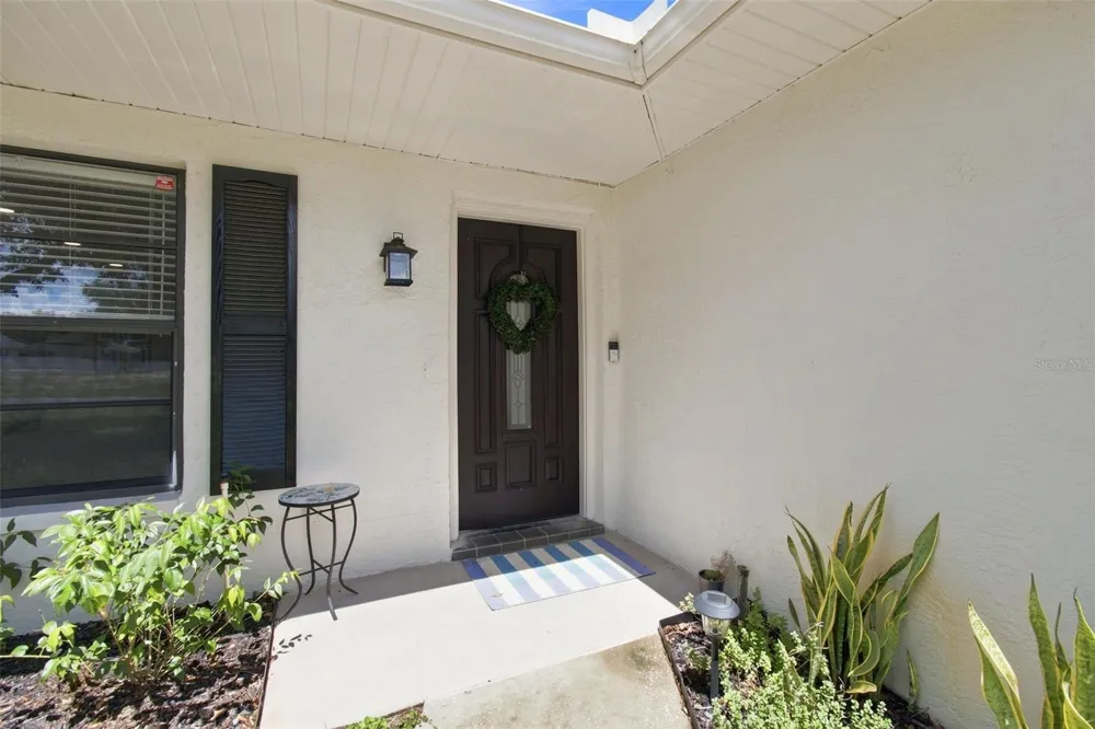 9639 ALVERNON DRIVE New Port Richey, FL 34655
