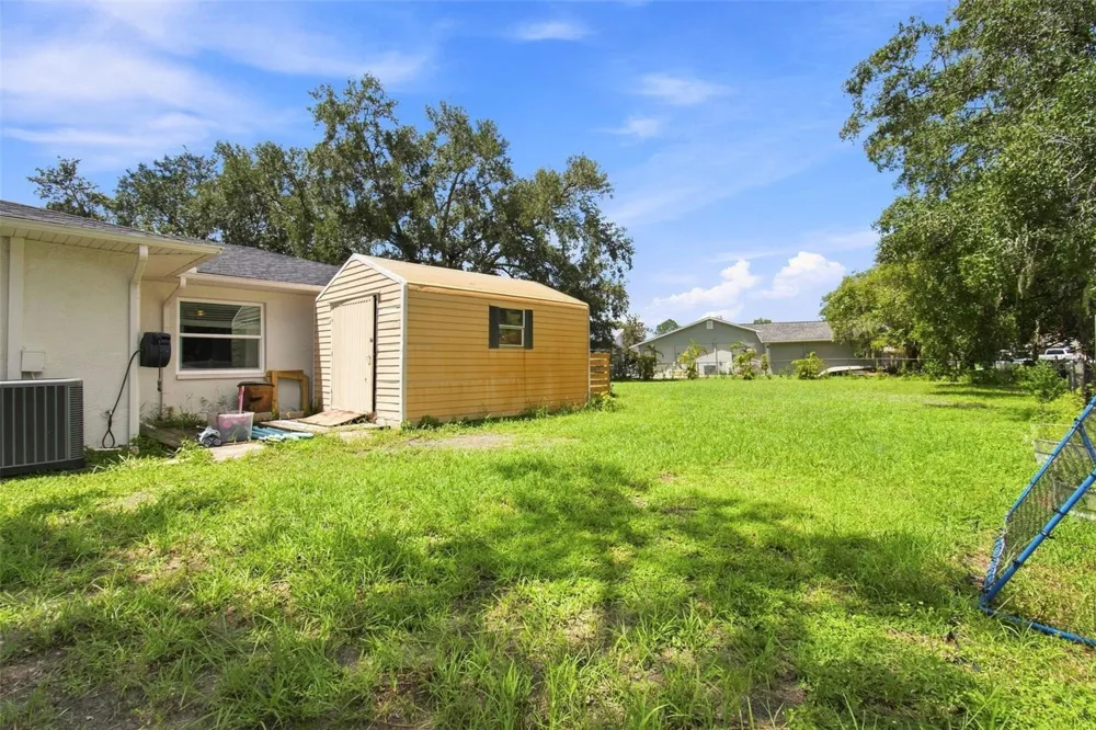 9639 ALVERNON DRIVE New Port Richey, FL 34655