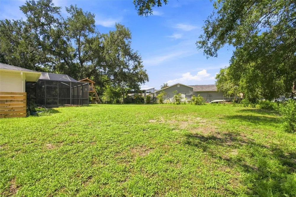 9639 ALVERNON DRIVE New Port Richey, FL 34655