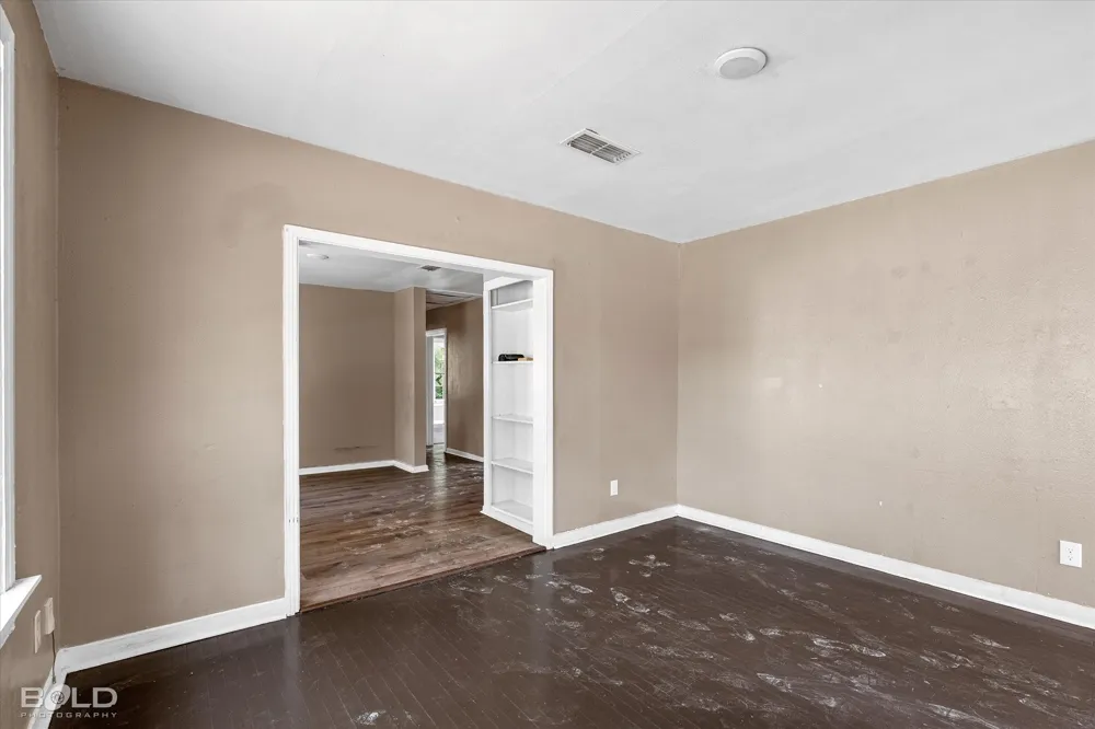 323 Kelly Bossier City, LA 71111