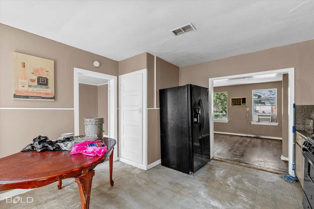 323 Kelly Bossier City, LA 71111