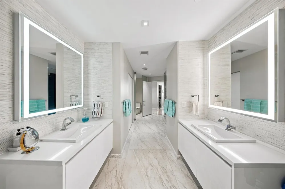 701 Fort Lauderdale Beach Boulevard #704 Fort Lauderdale, FL 33304