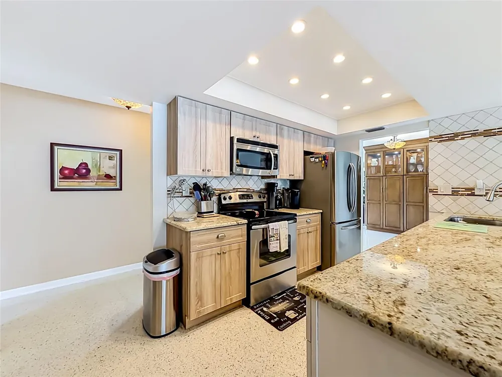 14515 ANCHORAGE CIRCLE Seminole, FL 33776