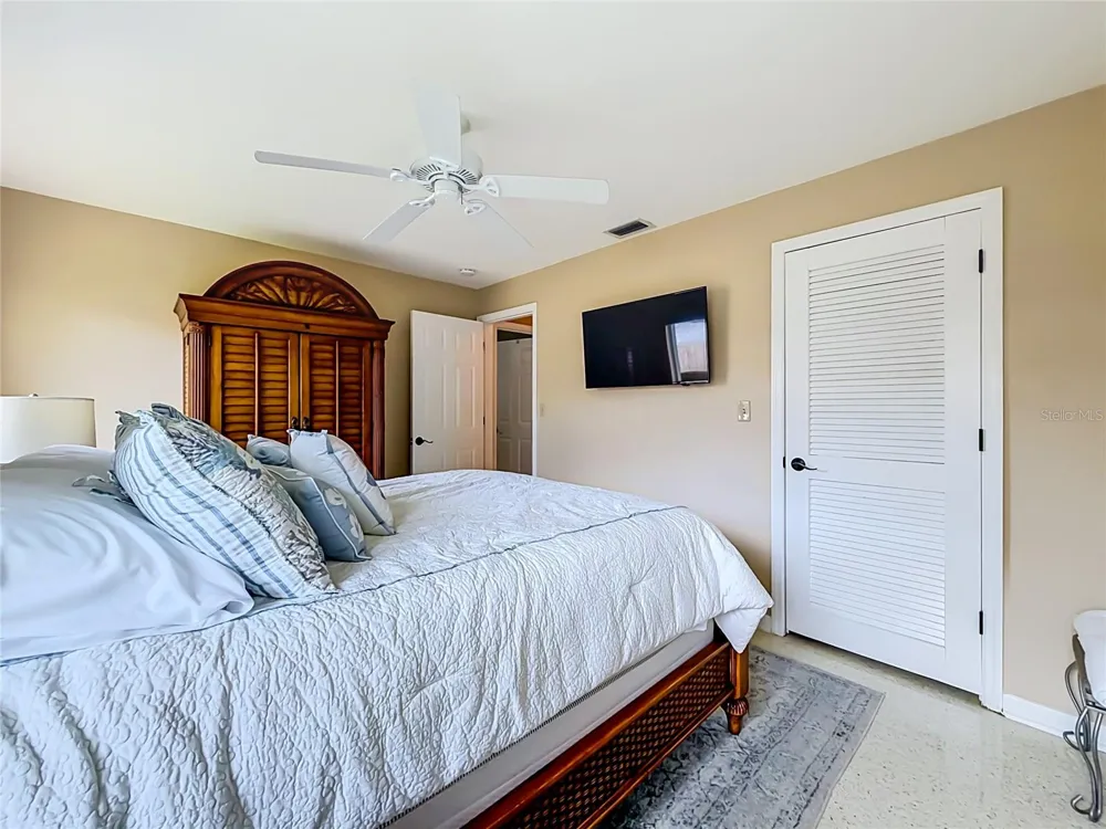 14515 ANCHORAGE CIRCLE Seminole, FL 33776