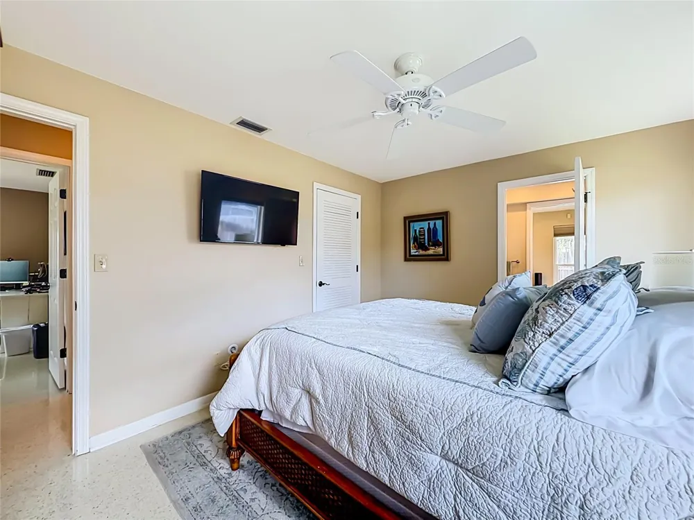 14515 ANCHORAGE CIRCLE Seminole, FL 33776