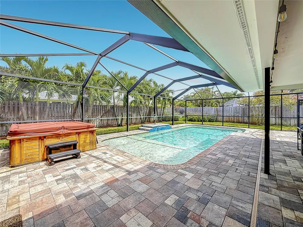 14515 ANCHORAGE CIRCLE Seminole, FL 33776