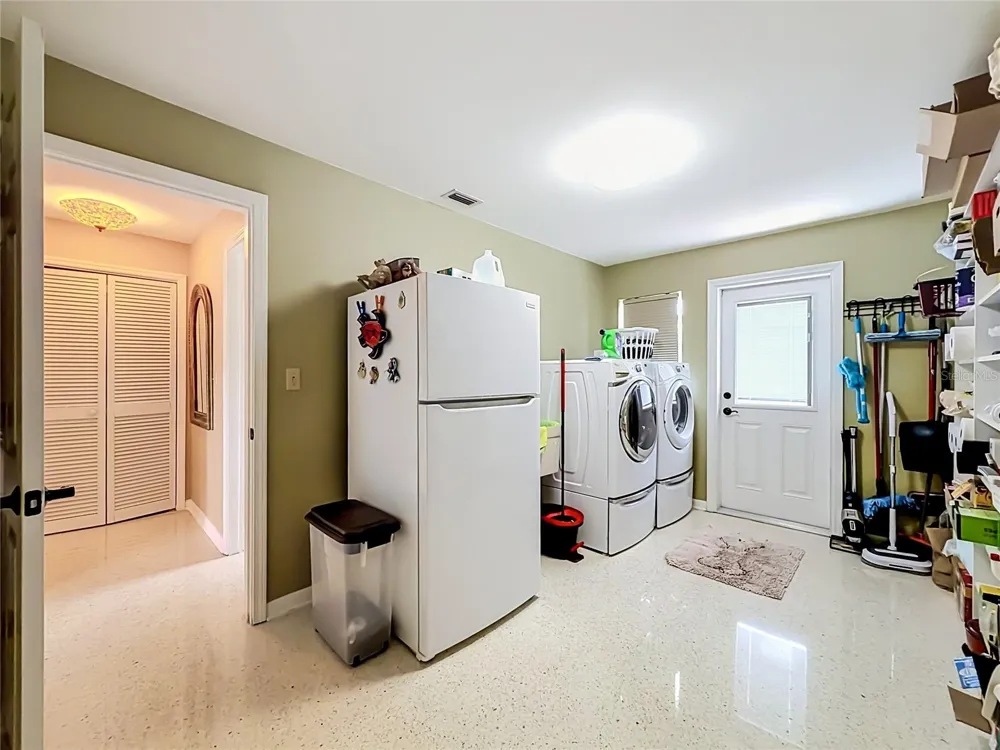 14515 ANCHORAGE CIRCLE Seminole, FL 33776