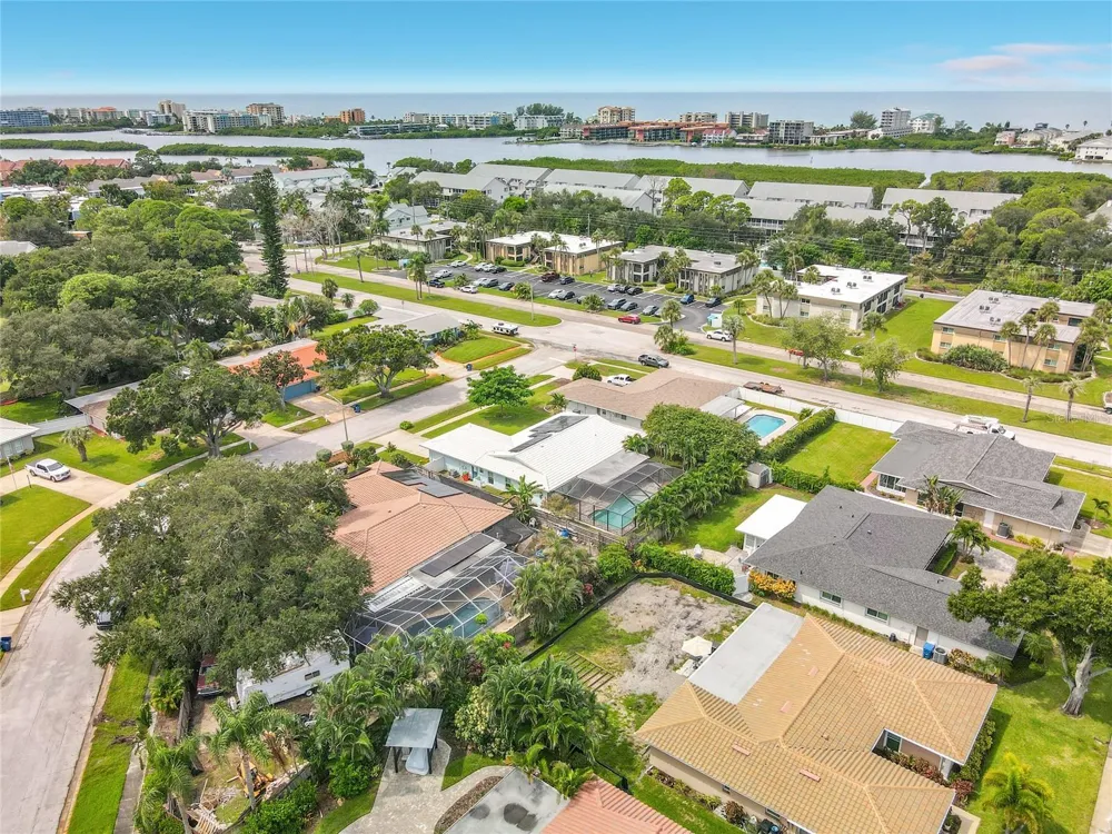 14515 ANCHORAGE CIRCLE Seminole, FL 33776