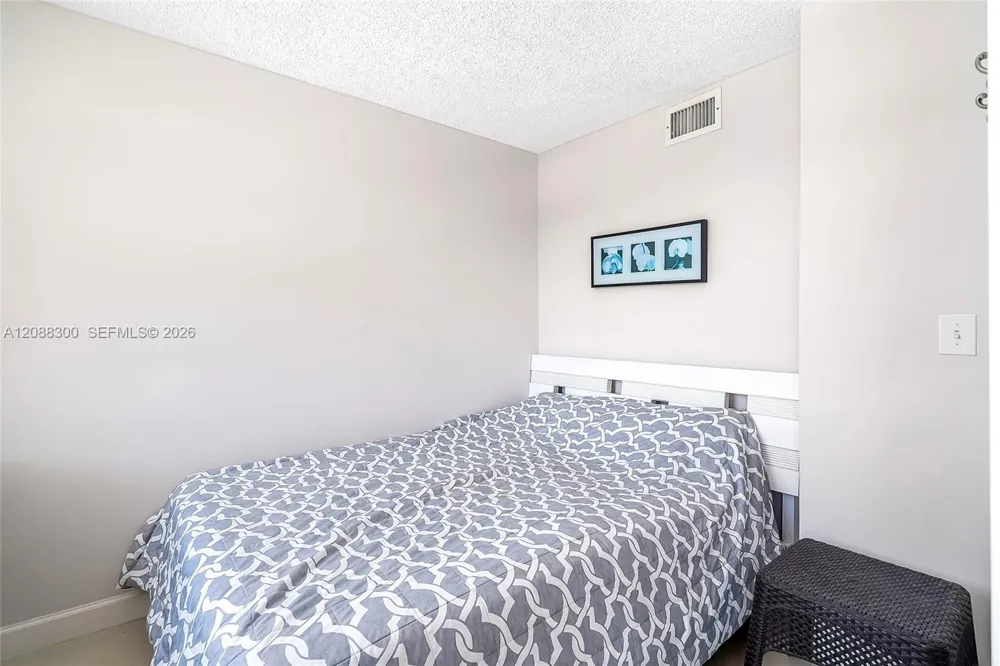 250 174th St #801 Sunny Isles Beach, FL 33160