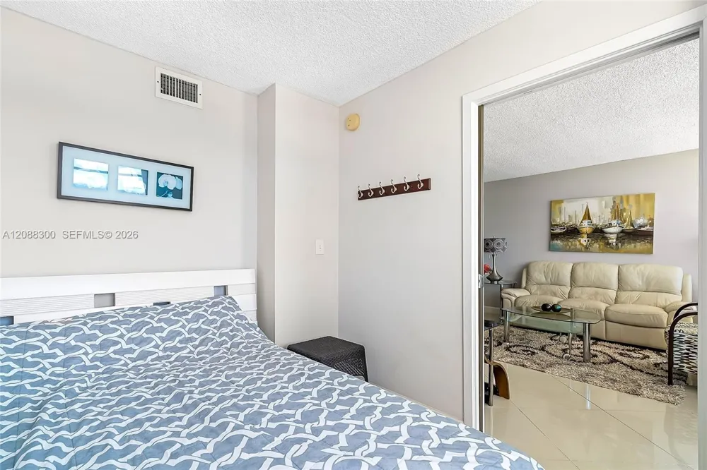 250 174th St #801 Sunny Isles Beach, FL 33160