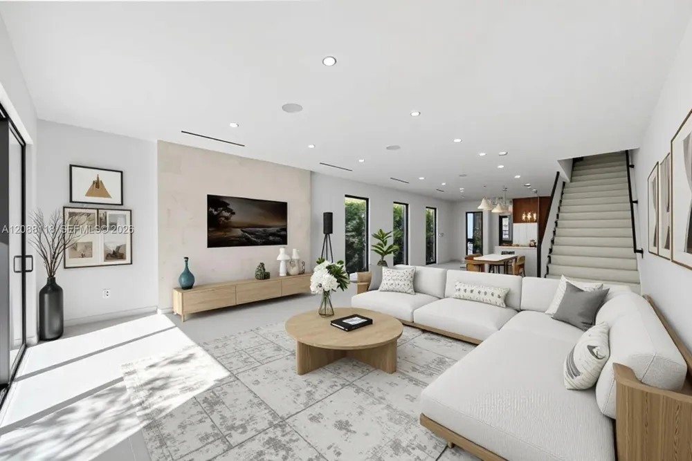 2610 SW 17 St. Miami, FL 33145