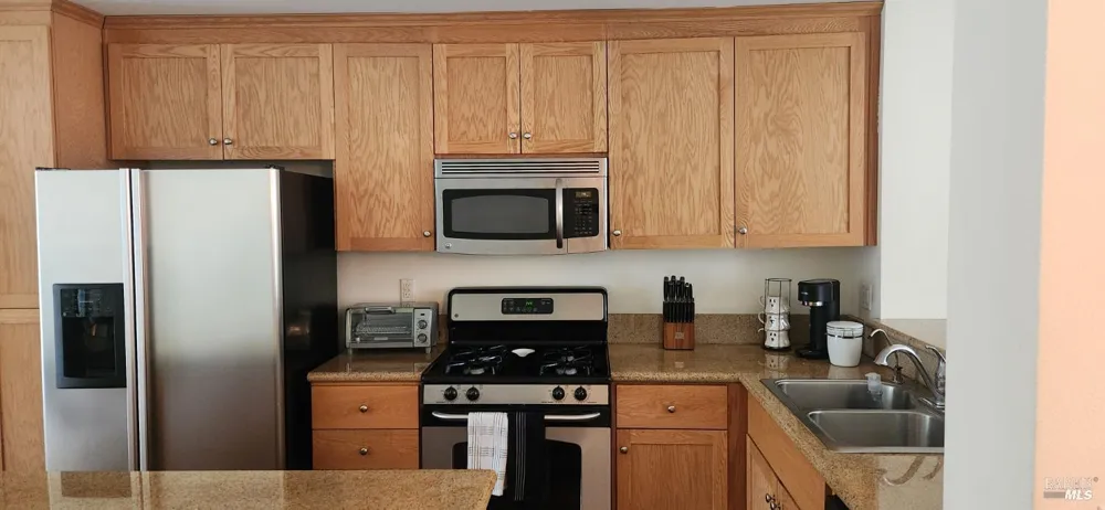 318 City Center Drive Rohnert Park, CA 94928